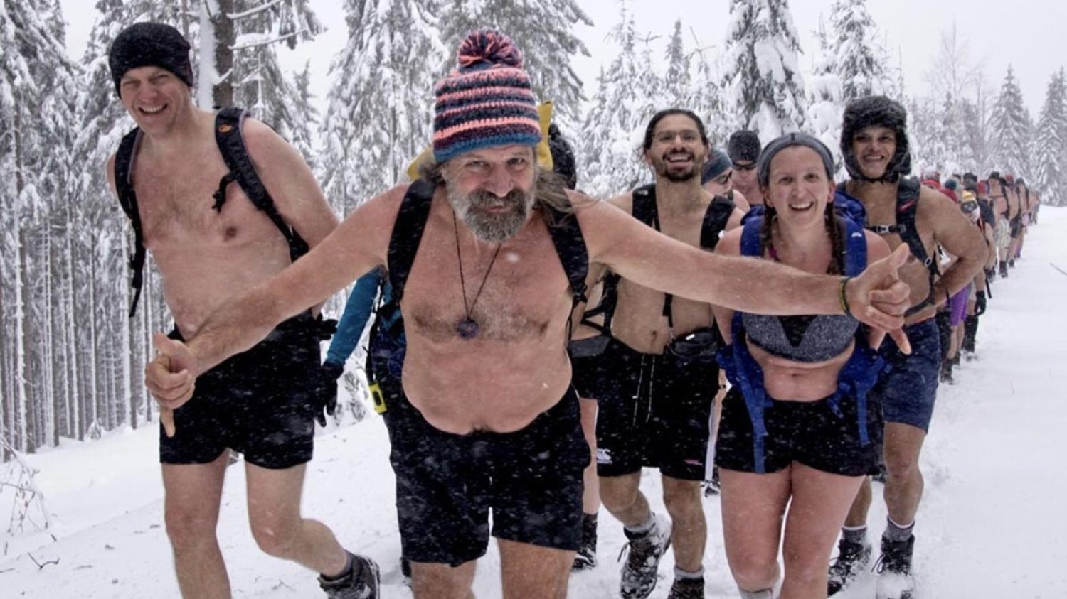 Wim Hof ma na całym Świecie rzesze zwolenników, którzy podążają jego za jego naukami. Na czym metoda zimna, oddechu i medytacji?