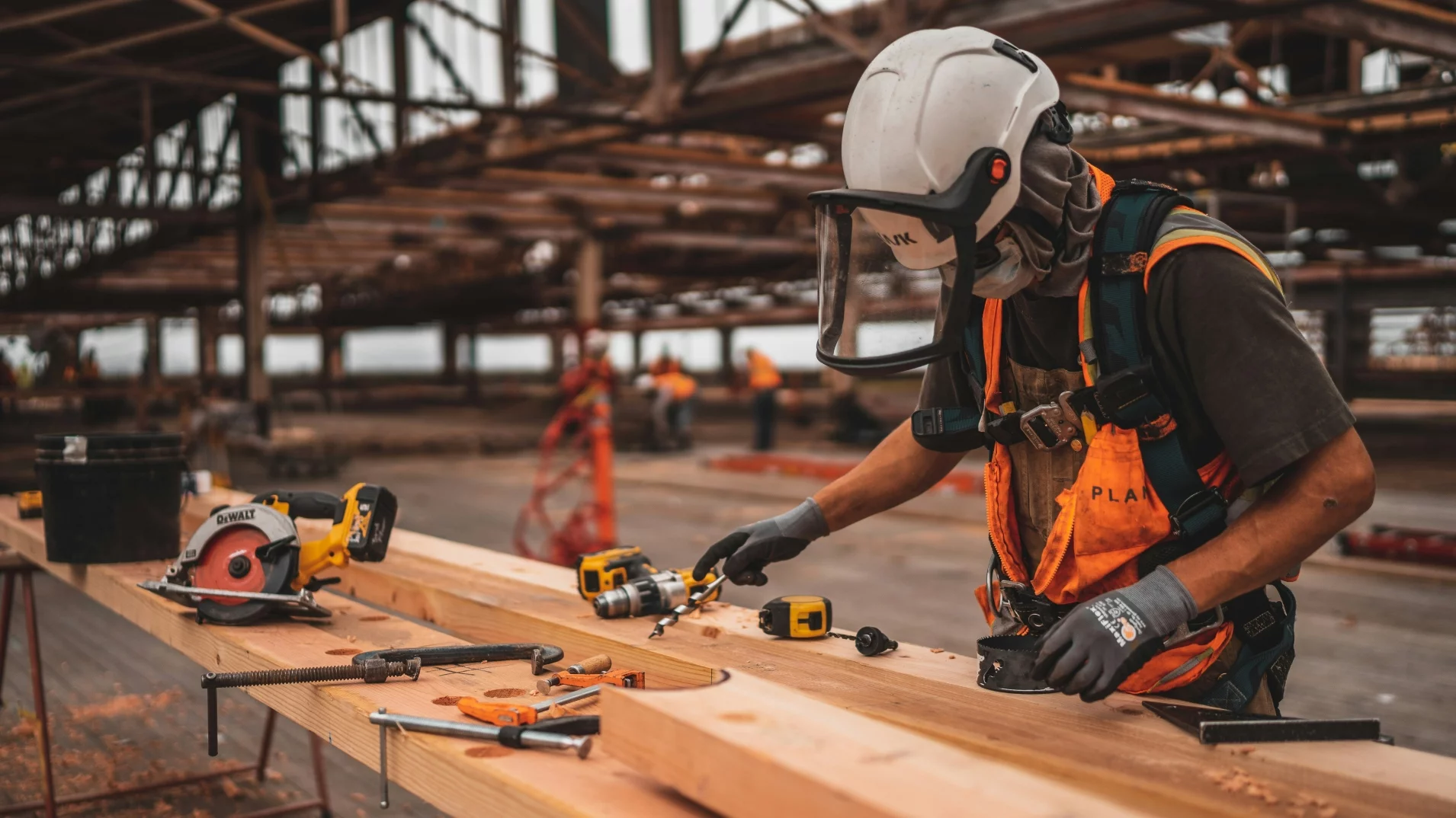 Niemal 10 tys. zł miesięcznie i mieszkanie. W tym kraju przez cały czas szukają pracowników z Polski