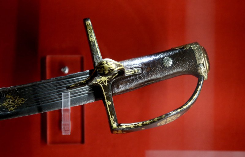 Broń pochodzi prawdopodobnie z okresu powstania styczniowego. Bułgaria: niezwykłe znalezisko archeologów. Polska szabla z XIX wieku.