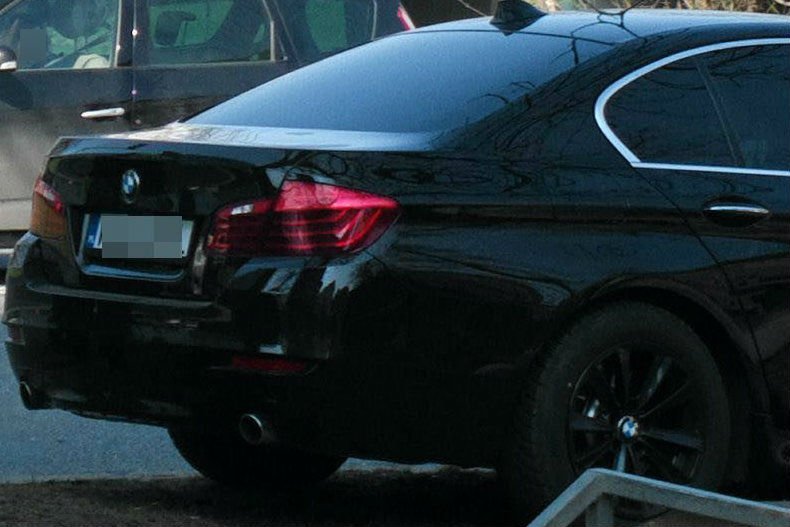 Kierowca SOP nie zachował należytej ostrożności i został ukarany mandatem 300 zł - poinformowała policja.