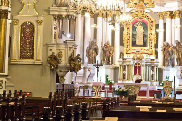 W parafii Nawrócenia Św. Pawła w Lublinie opublikowała cennik usług.