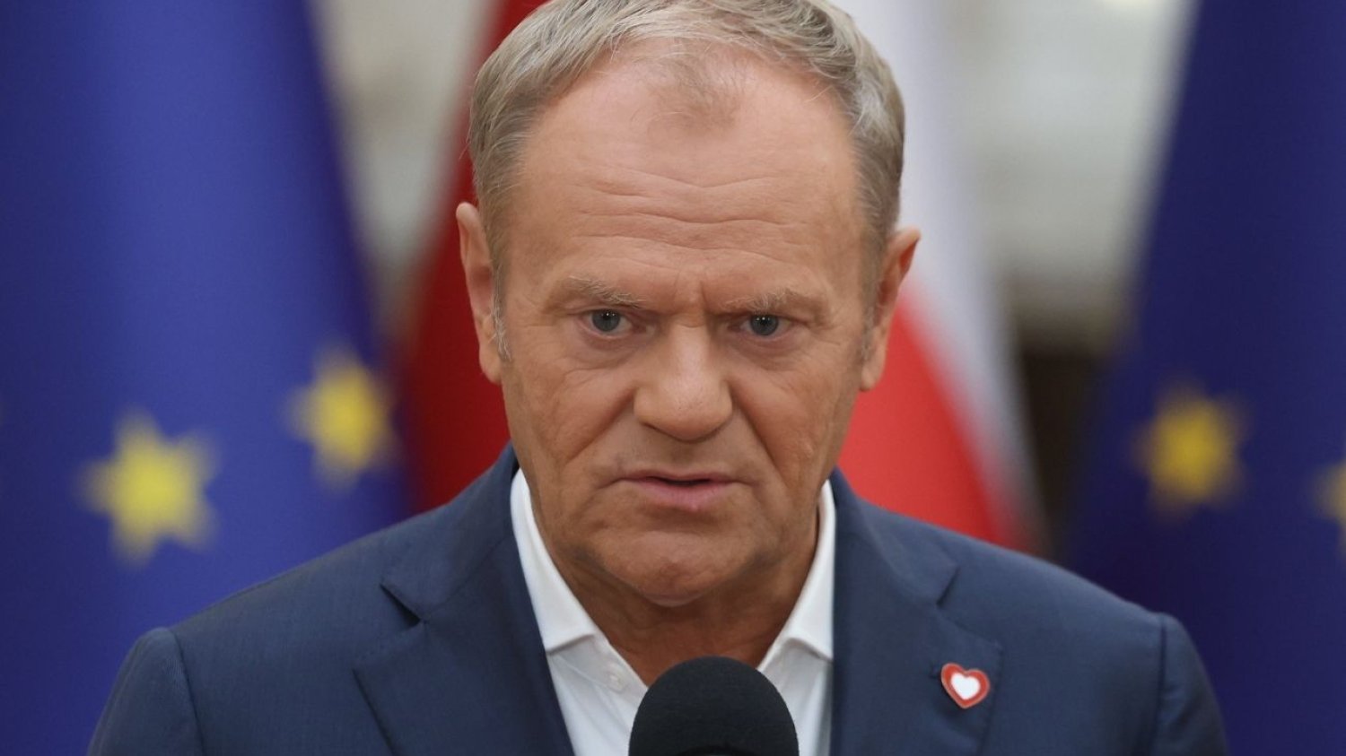 Donald Tusk z kolejnym mocnym wpisem. Ostrzega polityków.