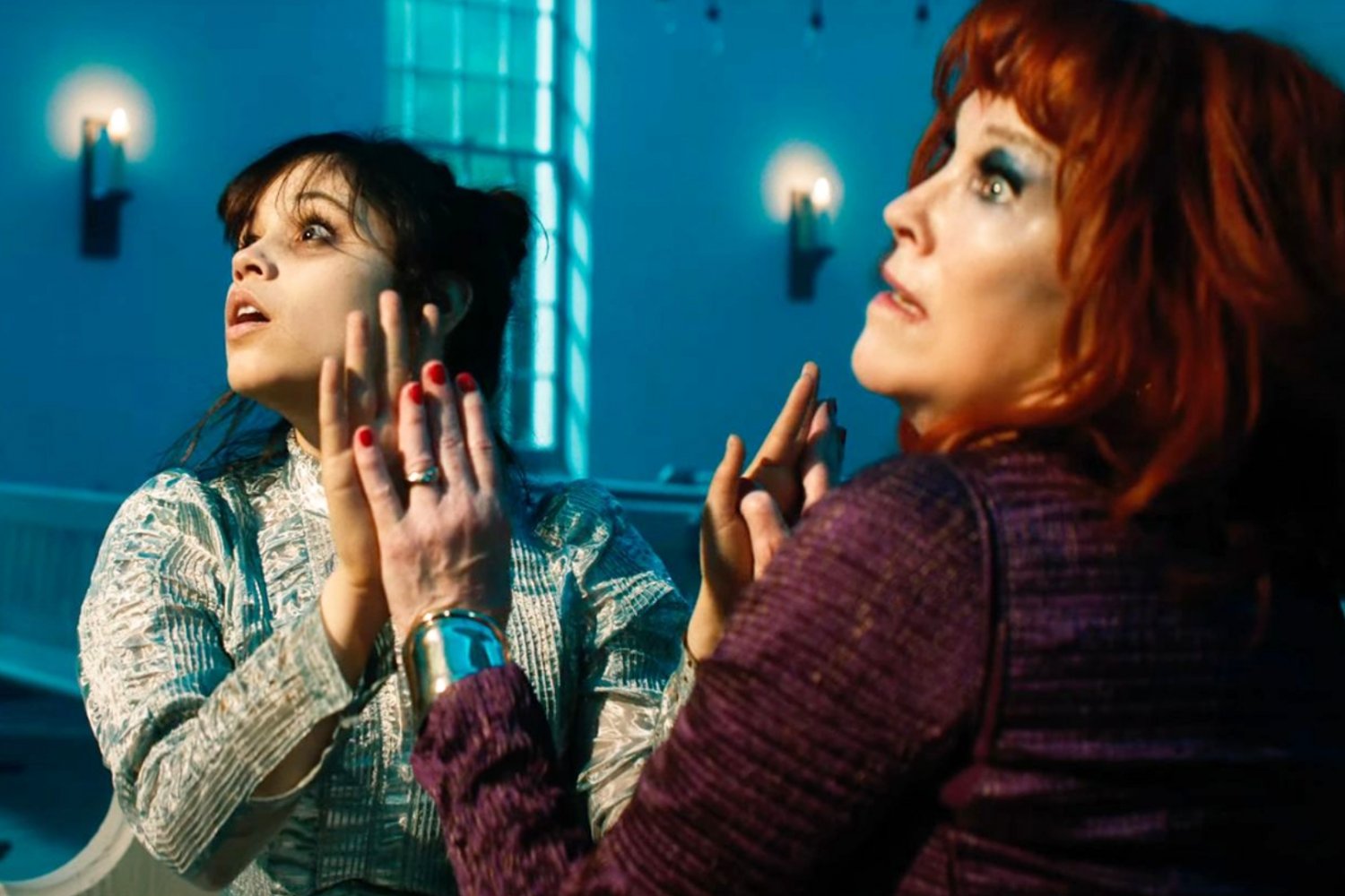 "Sok z żuka 2" za chwilę nawiedzi Netflixa. Ostatni film z Catherine O'Harą Jenna Ortega i Catherine O'Hara w filmie "Sok z żuka 2"