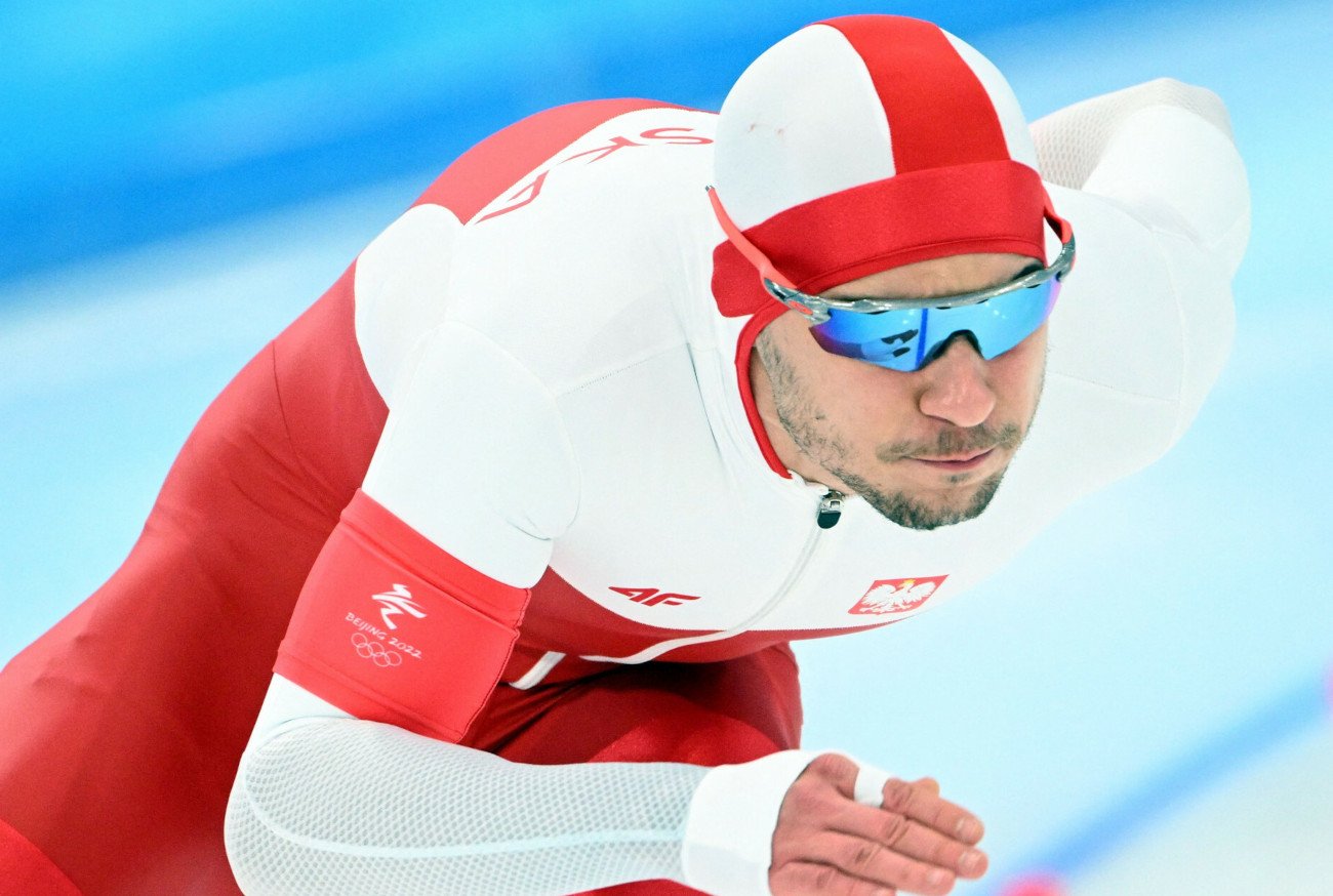 Piotr Michalski zajął piąte miejsce w rywalizacji panczenistów na dystansie 500 metrów. Do medalu zabrakło 0,003 sekundy.