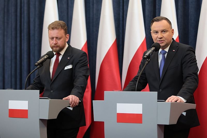 Koronawirus w Polsce pokazał, że rządzący doprowadzili do zapaści służby zdrowia w Polsce.