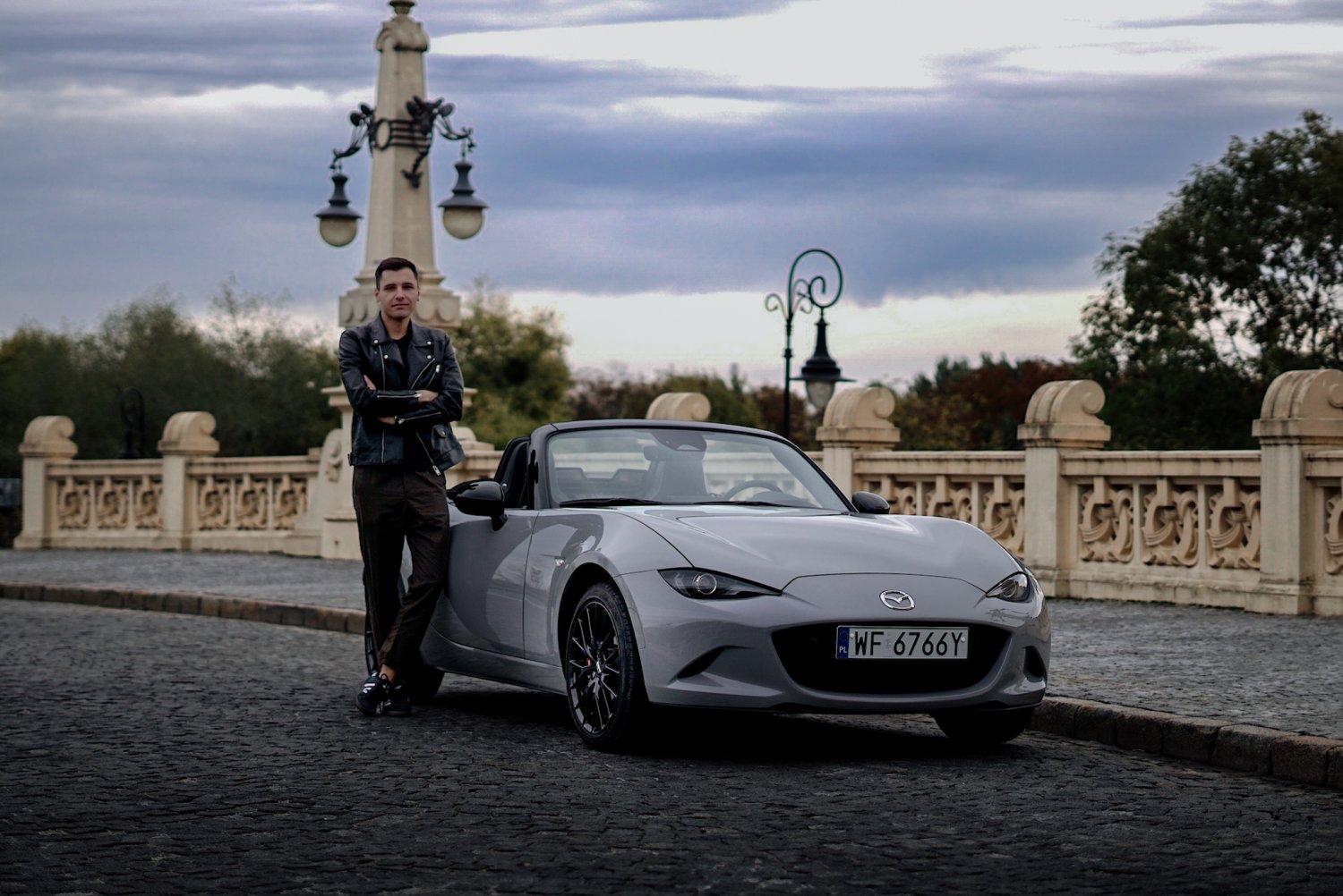 Mazda MX-5 to kultowy roadster, który ma w sobie coś... uzależniającego