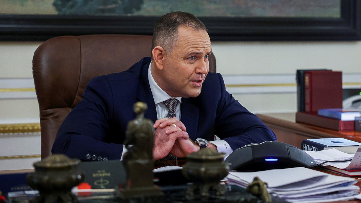 Nawrocki podpisał 8 ustaw, ale 2 zawetował. Tusk i spółka mają déjà vu