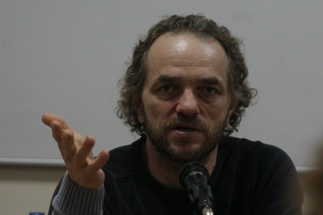 Piotr Najsztub potrącił na pasach starszą kobietę.