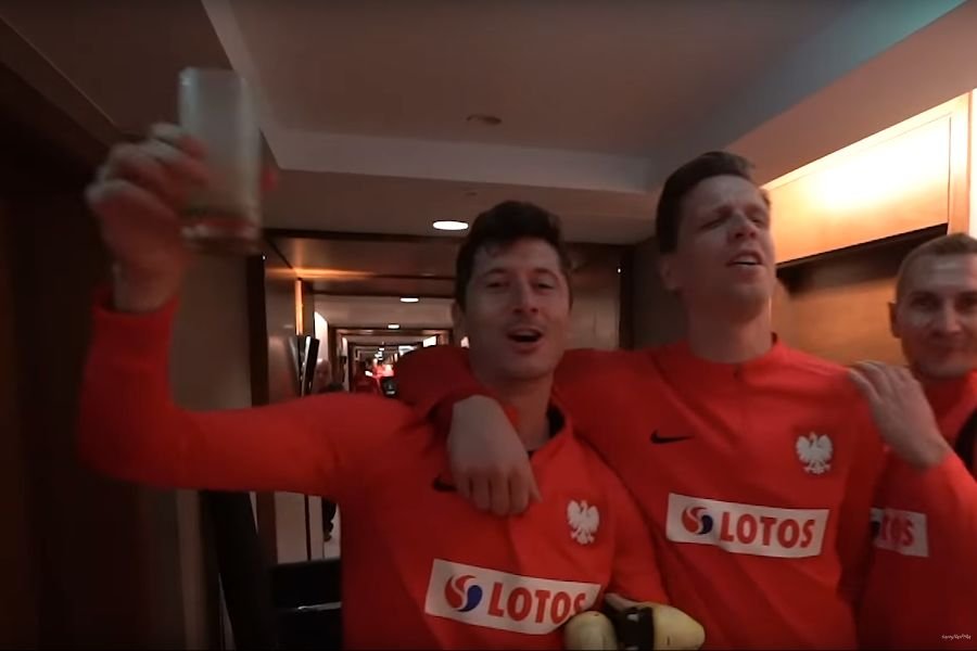 W kulisach awansu na Euro 2020 Robert Lewandowski pokazał swoje bardziej rozrywkowe oblicze