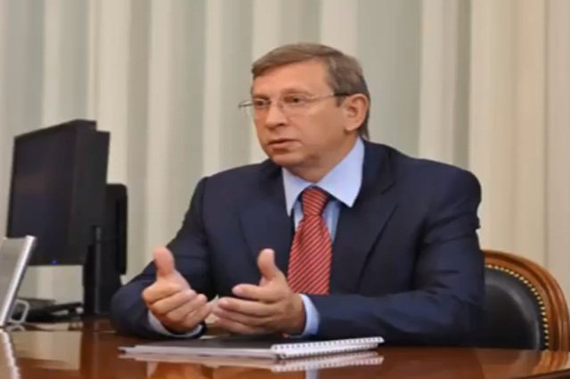 Rosyjscy śledczy twierdzą, że Władimir Jewtuszenkow prał brudne pieniądze