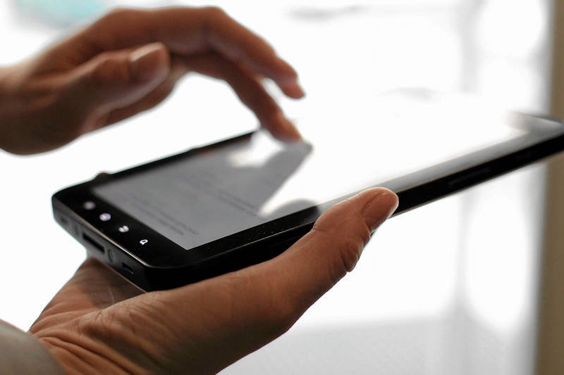 Coraz częściej twórcy treści oczekują, że internauta zapłaci za dostęp do nich