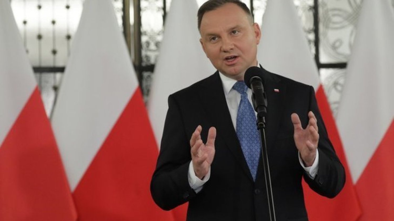 Temat ułaskawienia pedofila przez Andrzeja Dudę nadal nie milknie.