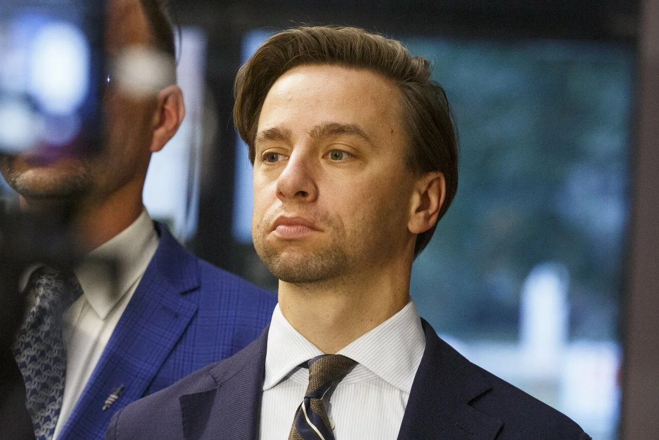 Krzysztof Bosak o możliwym stworzeniu koalicji przez Konfederację. Uciął temat. Krzysztof Bosak o możliwym stworzeniu koalicji przez Konfederację. Uciął temat.