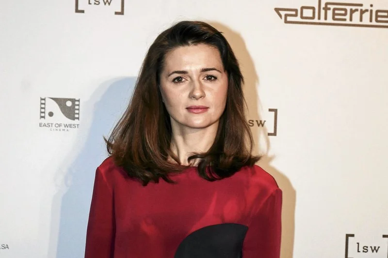 Aktorka wcieli się w filmie w postać matki głównej bohaterki.