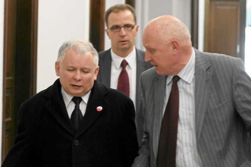 Wojciech Jasiński z PiS złamał prawo ustalone przez kolegów.
