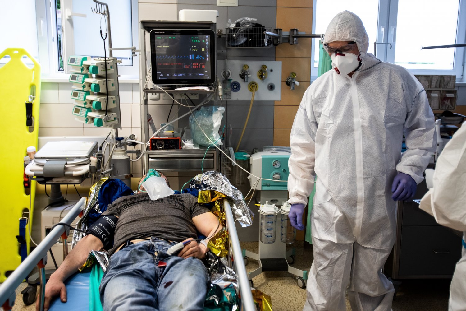 W czwartkowe popołudnie Polska zajmowała pierwsze miejsce w statystyce zgonów w związku COVID-19 w Europie.