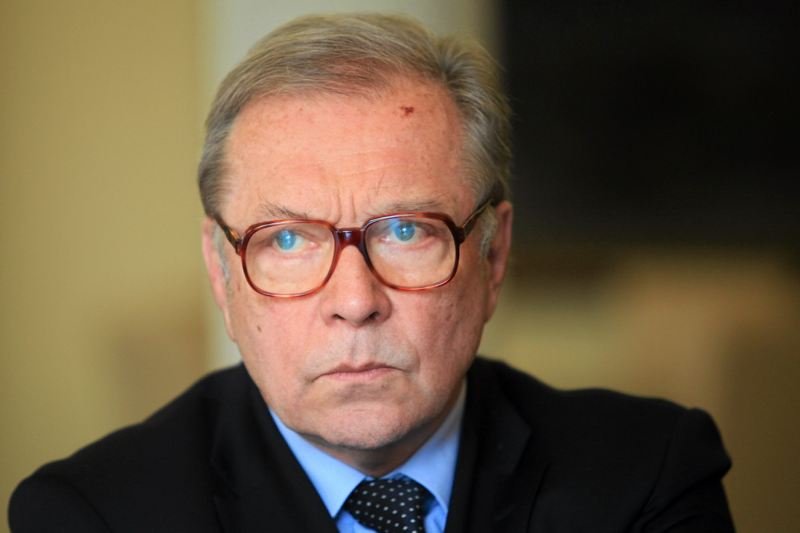 Krzysztof Zanussi twierdzi, że polskie feministki zablokowały jego najnowszy film "Obce ciało"