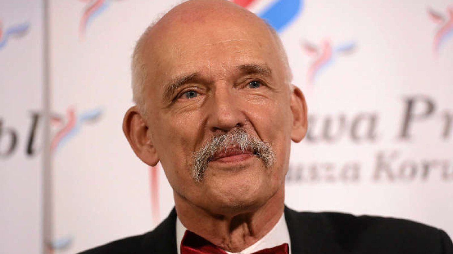 Korwin-Mikke jednym z najbogatszych europosłów. Jest już jego oświadczenie majątkowe