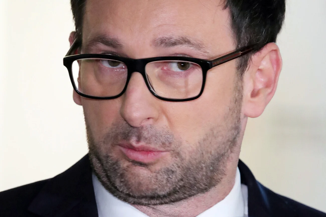 PO w Warszawie stawia Danielowi Obajtkowi ultimatum.