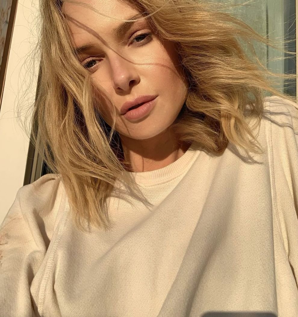 Magda Mielcarz, LVMA Black.