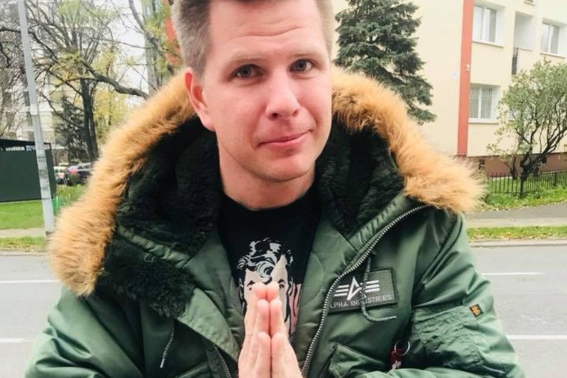 Fajny koniec niefajnej historii? Filip Chajzer przyznał się do błędu.