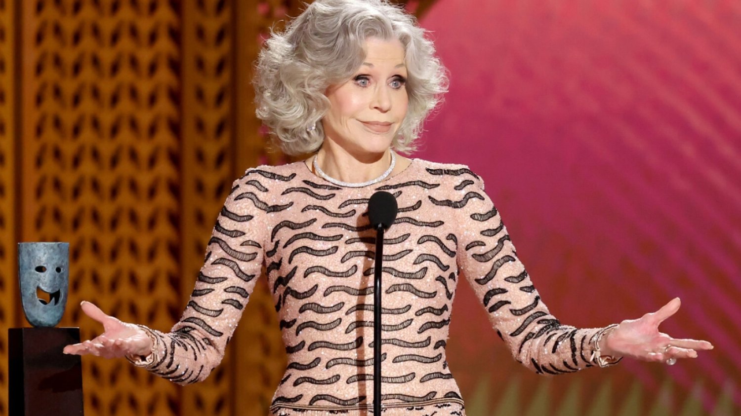 O tym przemówieniu huczy internet. Jane Fonda skrytykowała działania Trumpa SAG 2025. Jane Fonda skrytykowała w przemówieniu politykę Donalda Trumpa