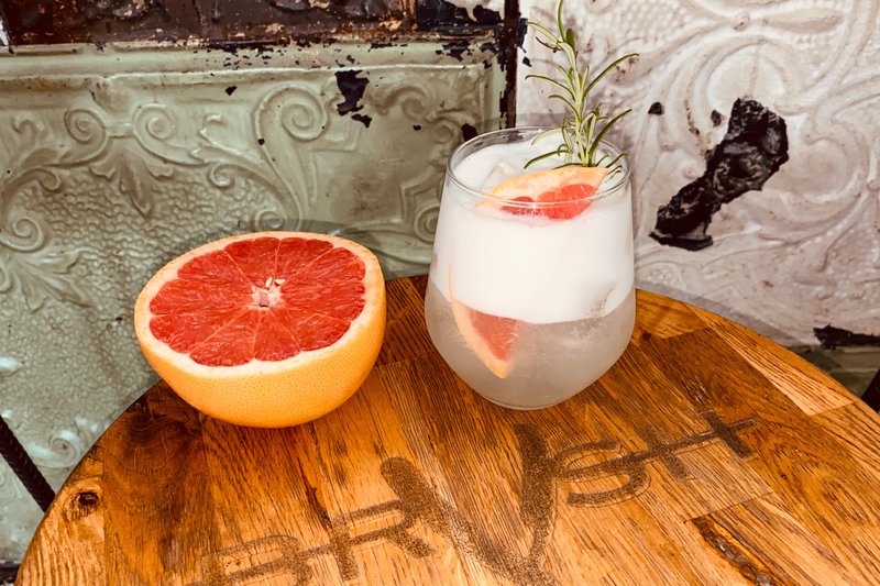 Najlepsze przepisy na letnie drinki lato 2020