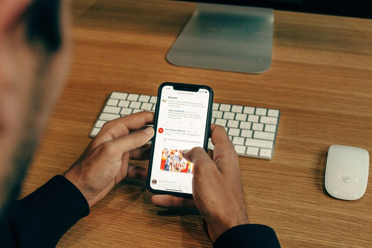 Dezinformacja: tak Kreml manipuluje chatbotami AI Dezinformacja: tak Kreml manipuluje chatbotami AI