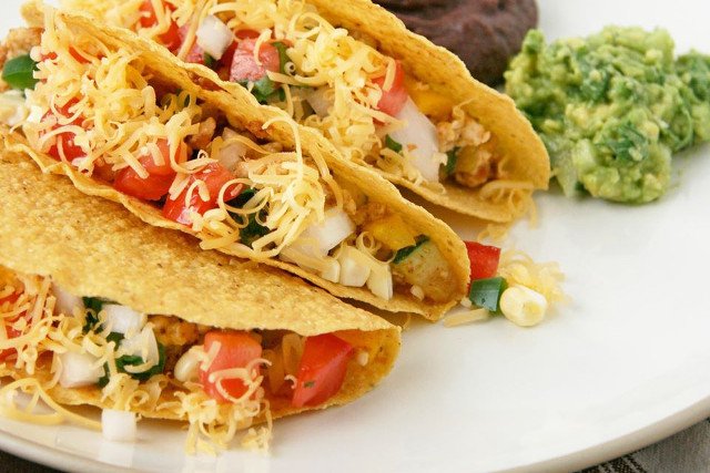 Nowy Ice Bucket Challenge? Teraz ludzie jedzą tacos i piją piwo, bo zbierają na aborcję.