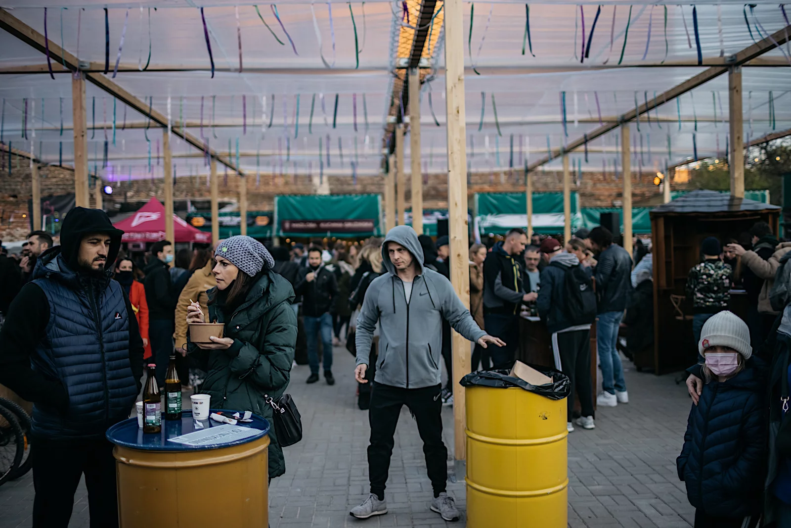 Off Brzeska na Bazarze Różyckiego