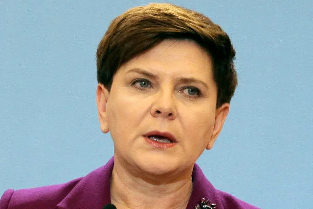 Beata Szydło wspiera inicjatywę "Stop aborcji", posłom radzi kierować się sumieniem, gdy zastanawiają się, czy nie iść jej śladem