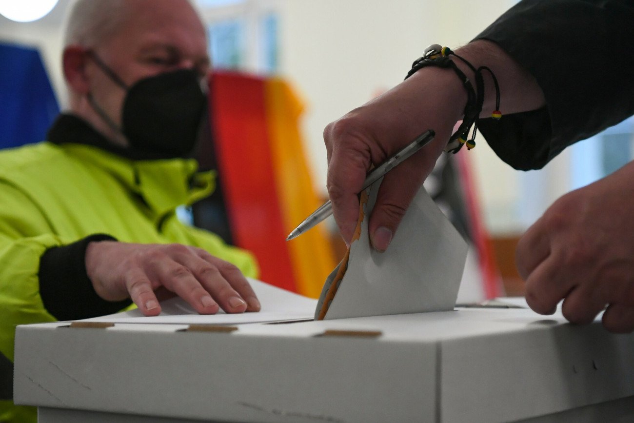 Zakończyły się wybory w Niemczech. Trwa liczenie głosów.