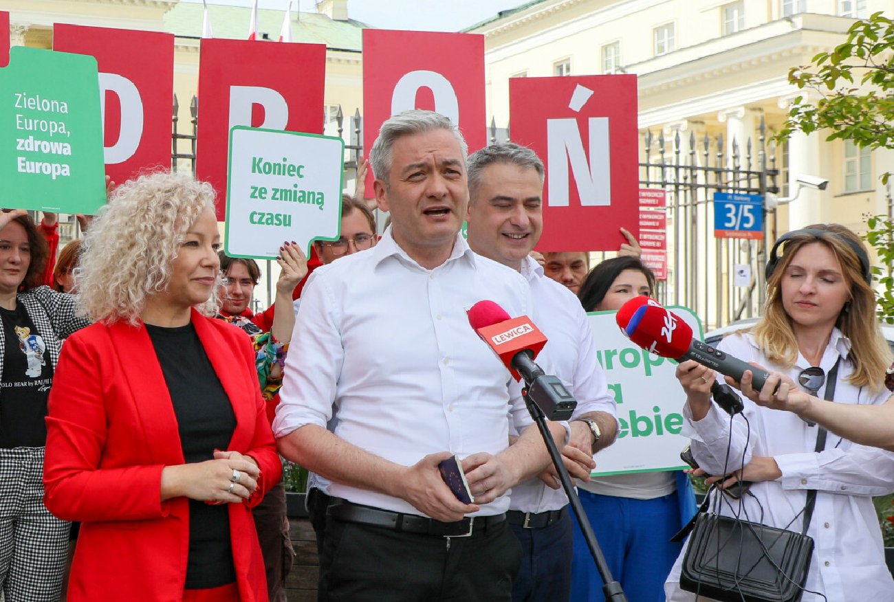 Wybory do PE. Reakcje na najnowszy postulat Roberta Biedronia i Lewicy.