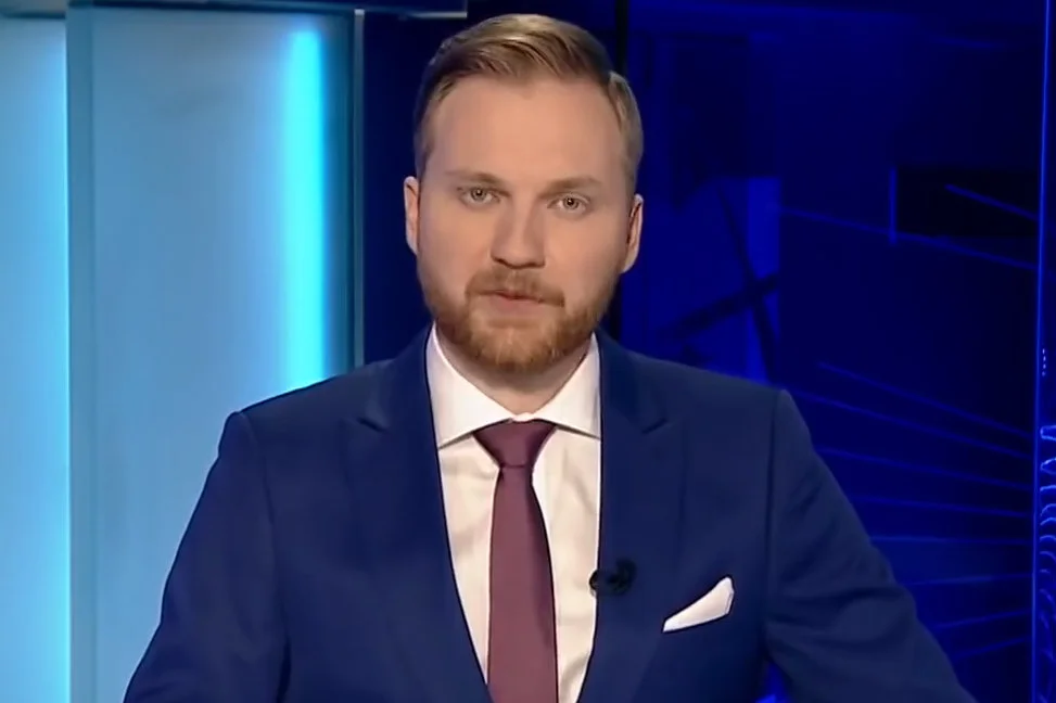 Dziennikarz "Wiadomości" TVP Antoni Trzmiel w ostrym tonie wypowiedział się o Adamie Nawalce. Wspomniał też o Jarosławie Kaczyńskim.
