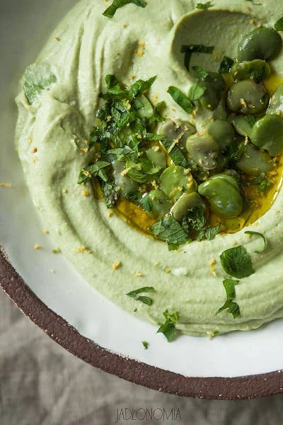 Hummus z bobu ze strony Marty Dymek