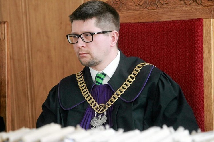 Były sędzia Wojciech Łączewski mówi, że "upolityczniona prokuratura" realizuje na nim "zemstę".