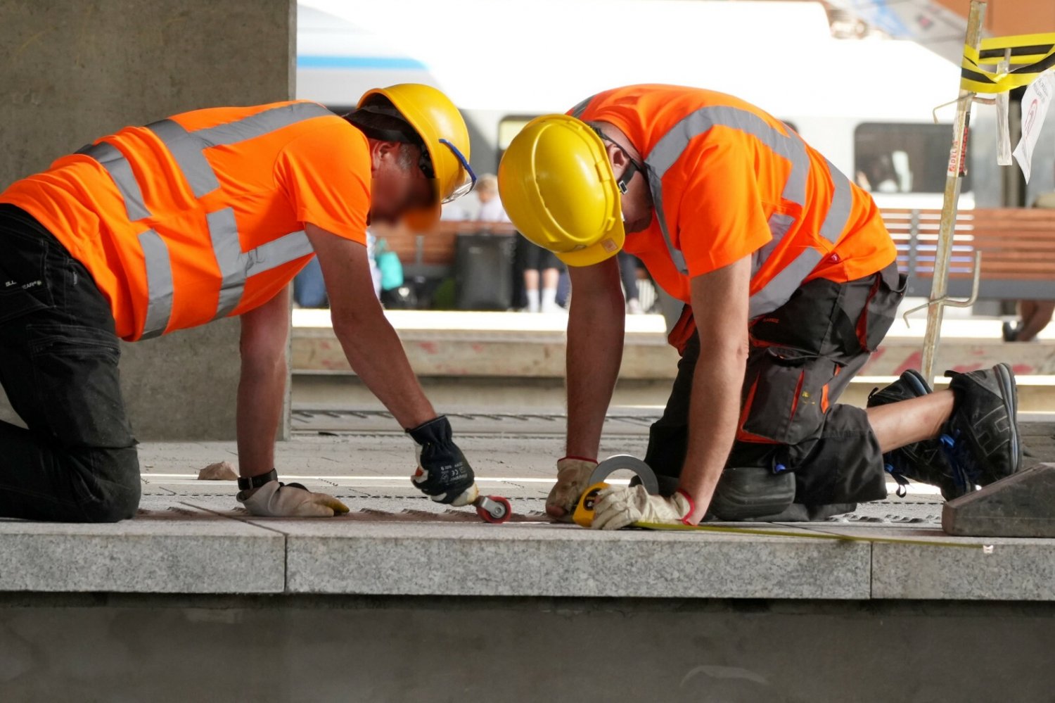 Rynek pracy w Polsce. Obywatele kolejnego kraju tłumnie ruszyli do Polski.
