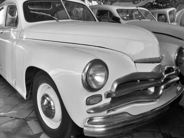 Nike's Dziadek Car CALLED WARSAW