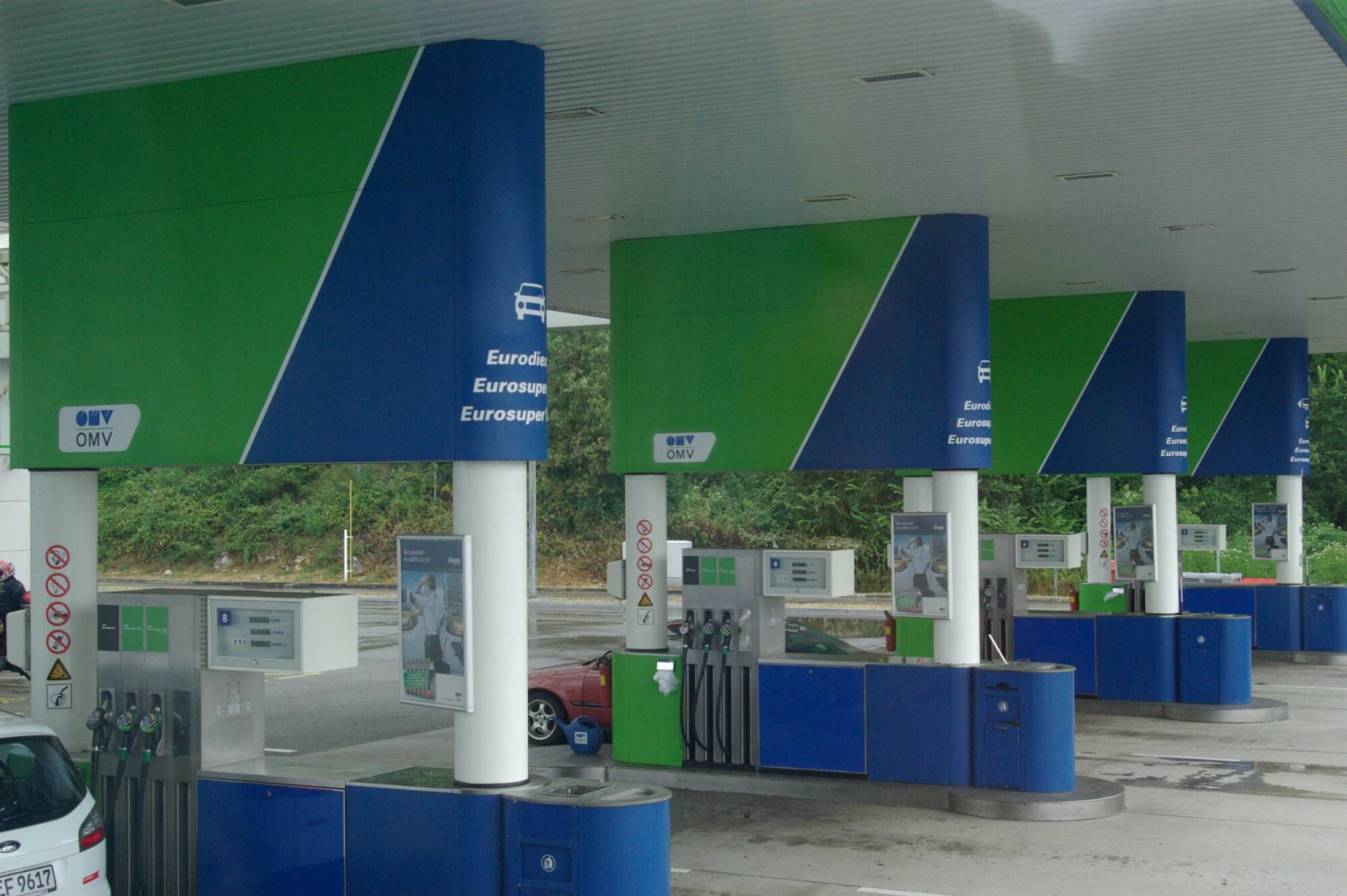 Gdzie najlepiej tankować auto w drodze do Chorwacji?