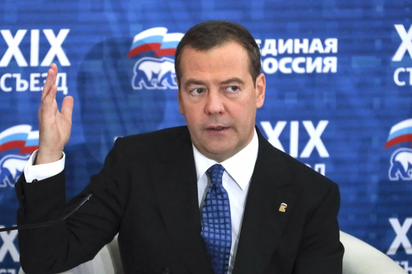 Dmitrij Miedwiediew pisze o "wściekłych Polakach".