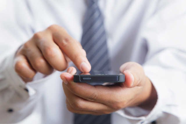 [url=http://shutr.bz/1lUuEIv]Operatorzy walczą o klientów biznesowych. Nielimitowane rozmowy, SMS-y i MMS-y to za mało.[/url]