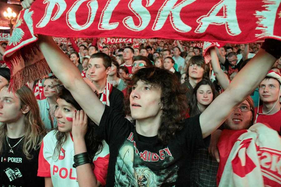 Polacy w strefie kibica, mecz Polska-Rosja, Euro 2012