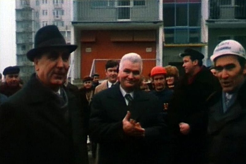 Towarzysz Edward Gierek podczas uroczystości oddania do użytku pierwszych bloków na Ursynowie.