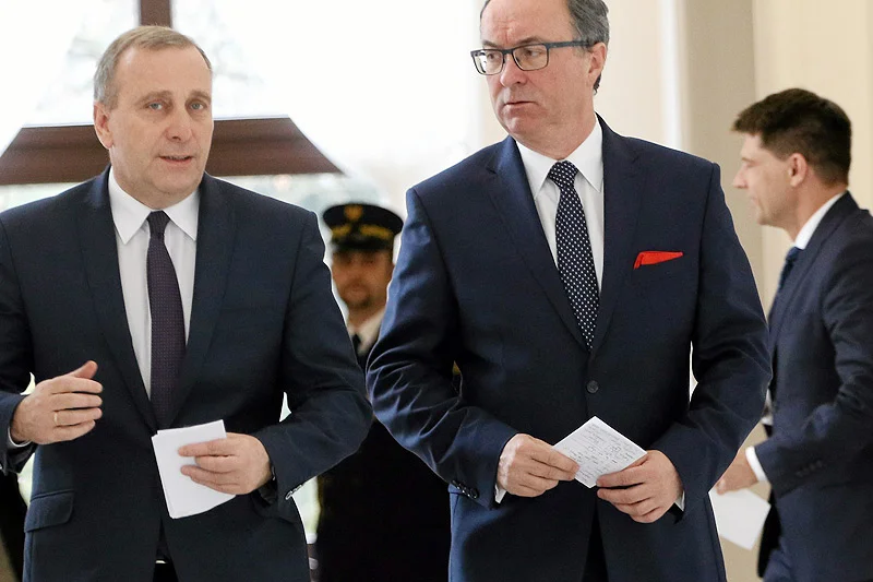 Przewodniczący SLD Włodzimierz Czarzasty sugeruje, że PO i PiS dogadują się w sprawie podwyższenia progu wyborczego i uniemożliwienia małym partiom wejścia do Sejmu.