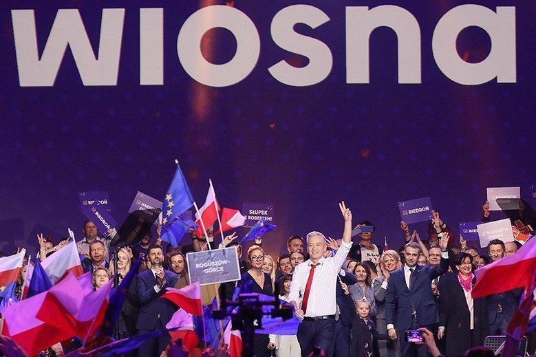 Doradca Wiosny Jakub Bierzyński wierzy, że pokonać PiS może pomóc kryzys w Polsce na miarę greckiego.