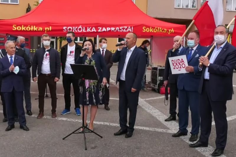 Małżeństwo z Sokółki wykonało piosenkę wyborczą dla Andrzeja Dudy.