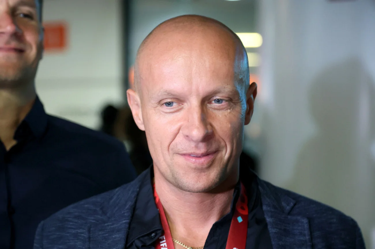 Szymon Marciniak ma za sobą najlepszy rok w dotychczasowej karierze. Polak poprowadził finał MŚ 2022.