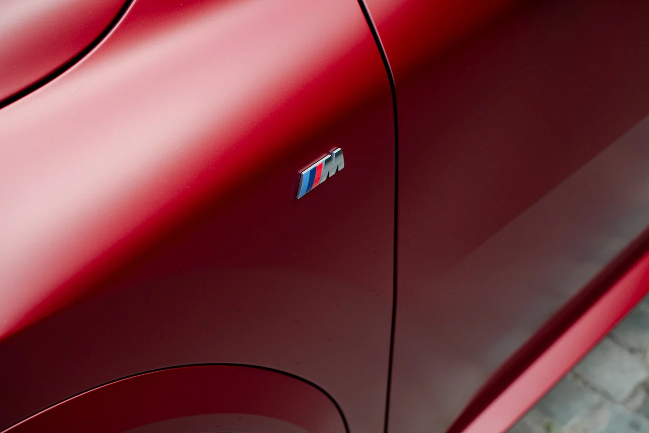 BMW iX2 xDrive30
