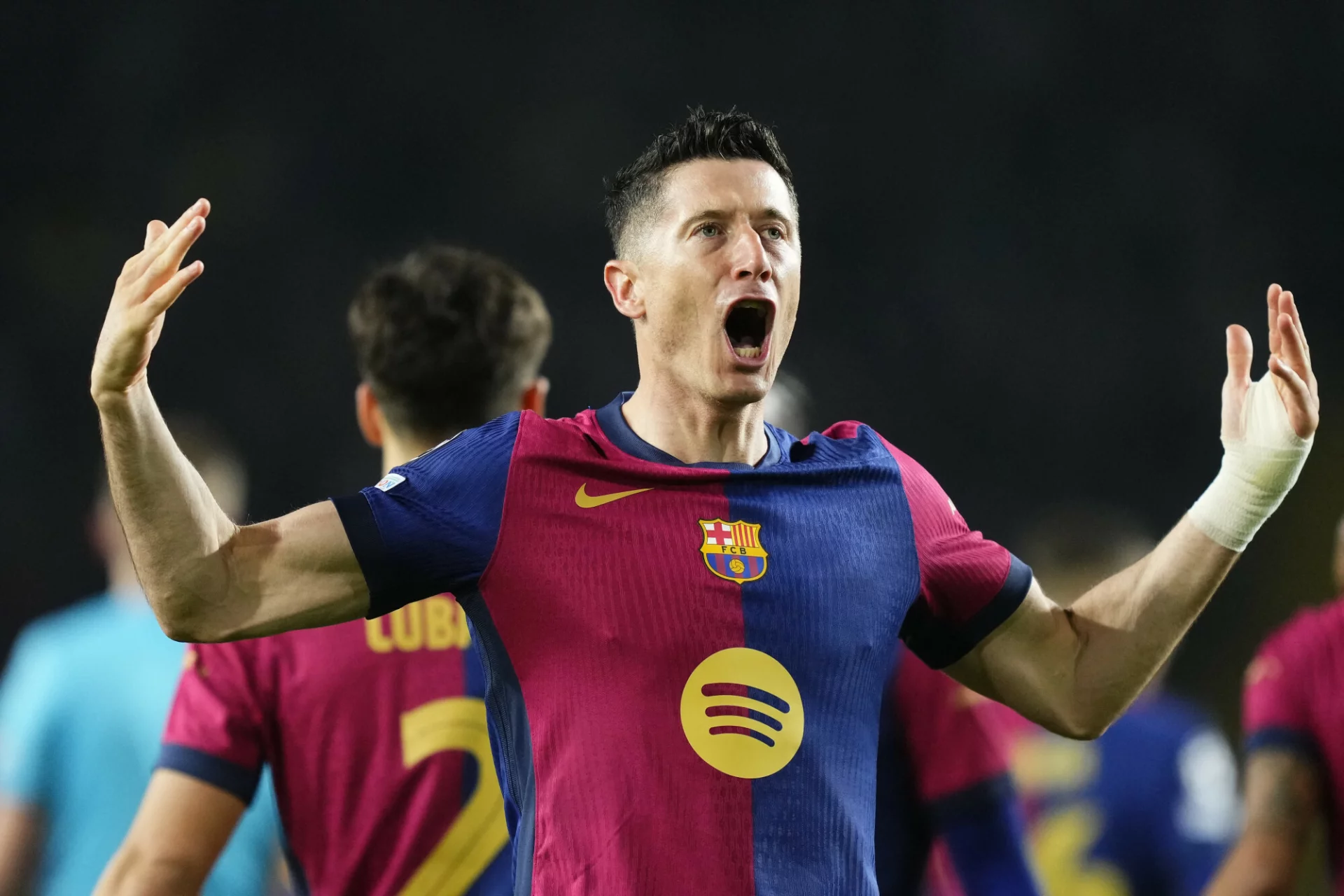 Mecz FC Barcelona - Inter online. Gdzie oglądać półfinał Ligi Mistrzów 2025? Gdzie oglądać mecz FC Barcelony z Interem? Półfinał Ligi Mistrzów tylko w Canal+