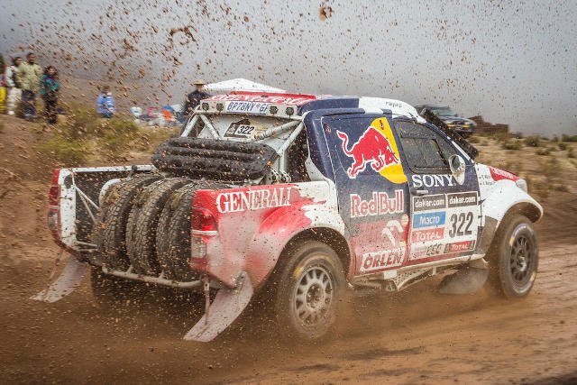 Siódmy etap Rajdu Dakar 2014 przyniósł kolejne niespodzianki